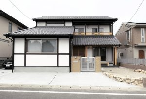 大空間リビングのあるこだわりの木の住まい